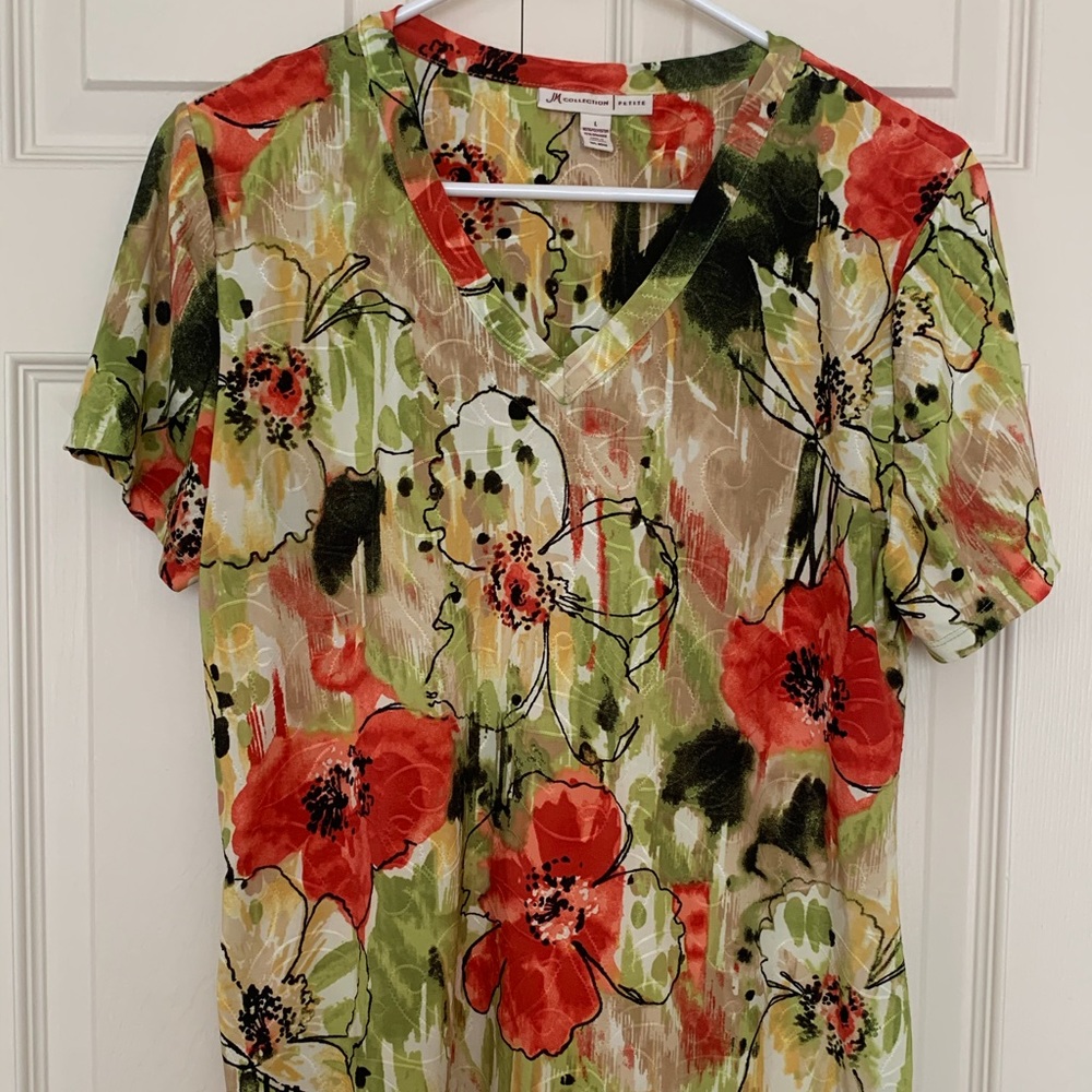 J M Collection, EUC, Size Petite L,  Floral Top